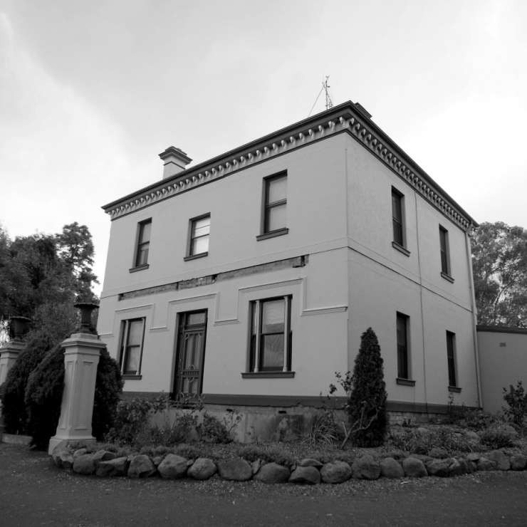 Chateau Dookie in the 1950s