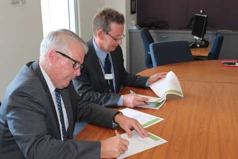 Signing_of_MOU_28th_January_9