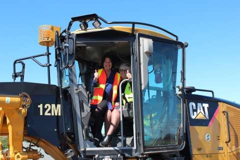 Mayor Jenny Houlihan and Mayor Deb Swan