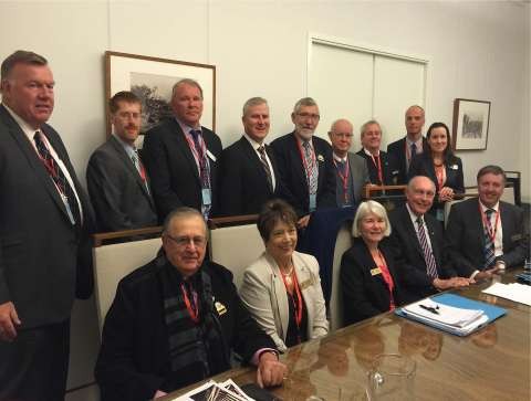 Food Alliance Rail Group Photo with Hon Warren Truss
