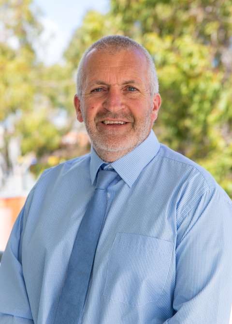 Phil Hoare - 20170925 - 9746