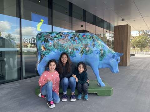 Moobird Moooving Art - September 2022 - Visitor Centre - Mandy Charquero with Mansi and Chayton IMG 6196