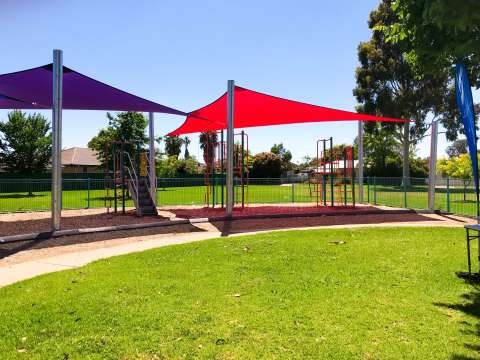 Furphy Park Shade Sails Opening - 20171207 -5915